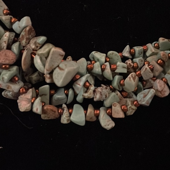 Turquoise bead necklace - Picture 3 of 8